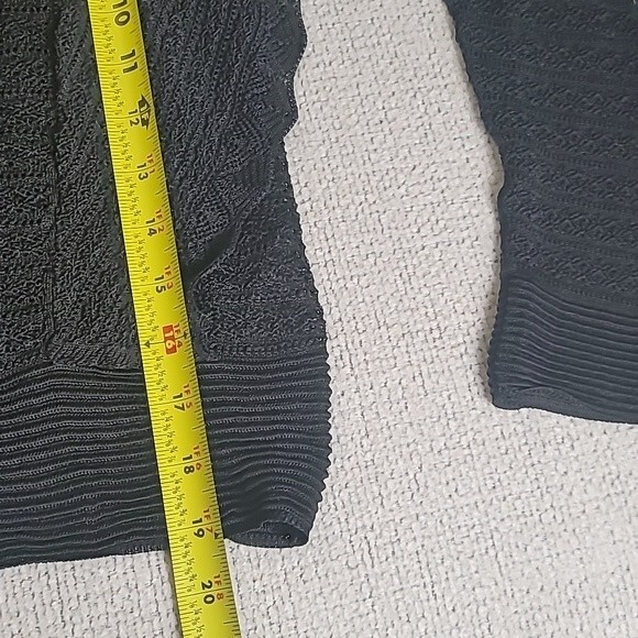 Zara Knit Black Italian Lace Crochet Ruffle Long-sleeved Top - Picture 9 of 14